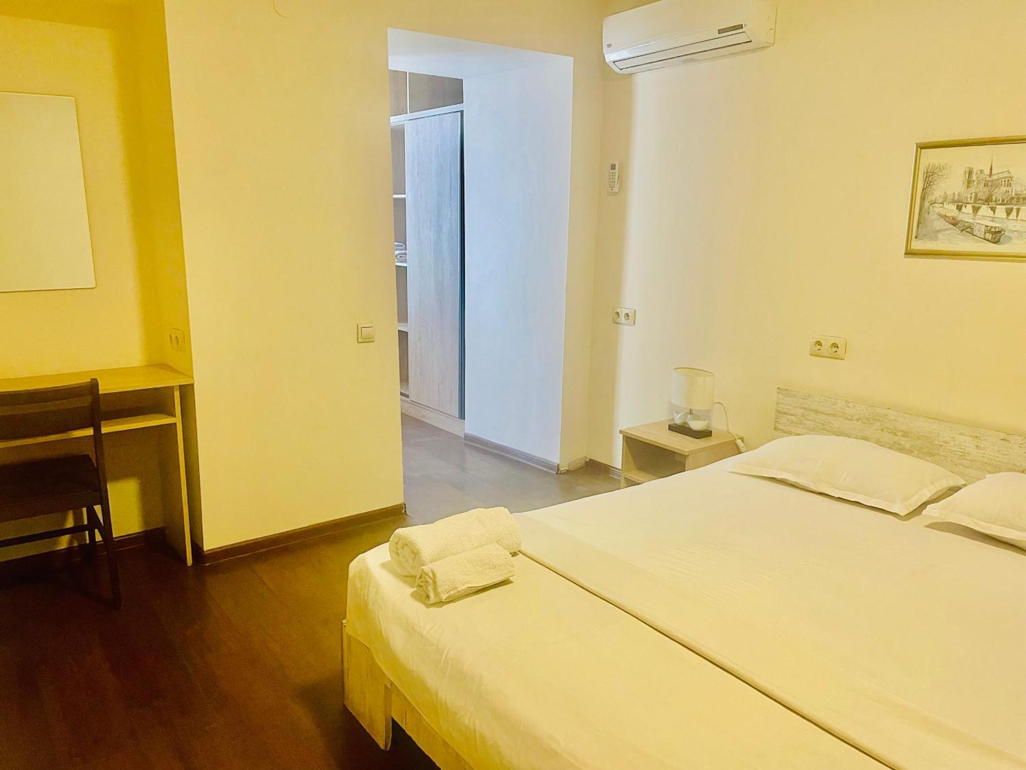Bon Voyage Hostel Tbiliszi Kültér fotó
