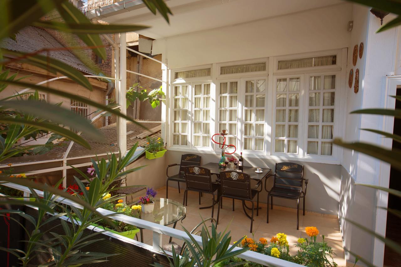 Bon Voyage Hostel Tbiliszi Kültér fotó